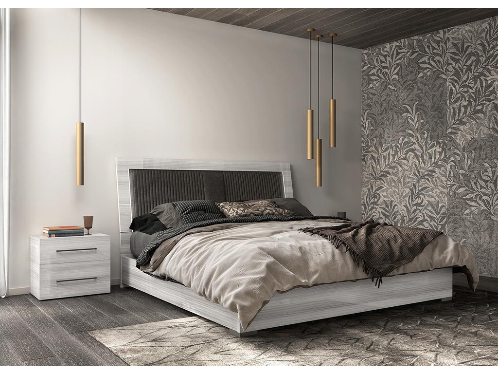 Status: Mia: кровать мягкая 180х203  (silver grey)