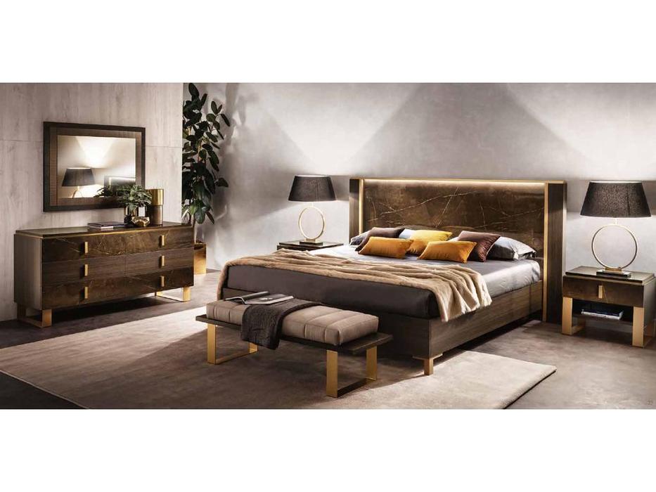 Arredo Classic: Essenza: кровать 200х200 (венге, коричневый, золото)