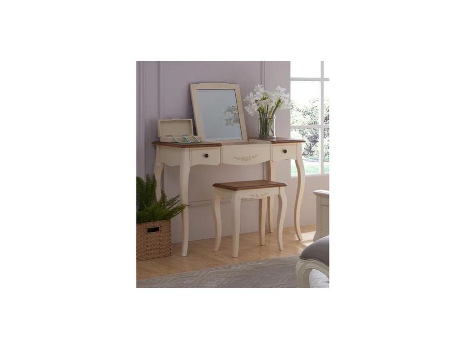 Mobilier de Maison: Provence: пуф  с эффектом старения (молочный)