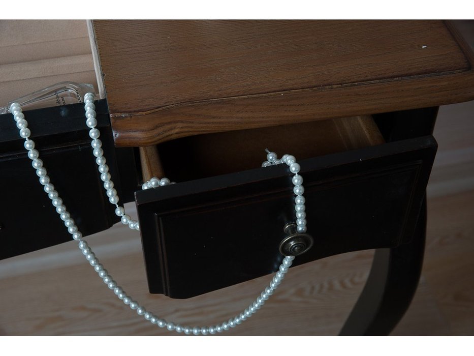 Mobilier de Maison: Ancien Belveder: стол туалетный с зеркалом (черный)