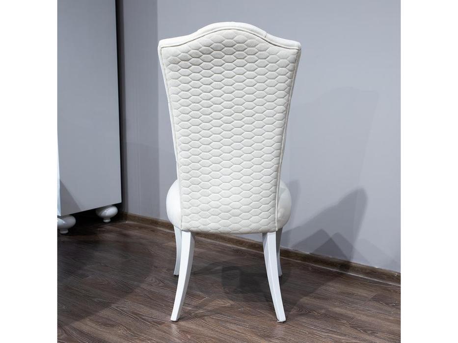Fratelli Barri: Rimini: стул  светло-бежевый велюр (белый глянец)