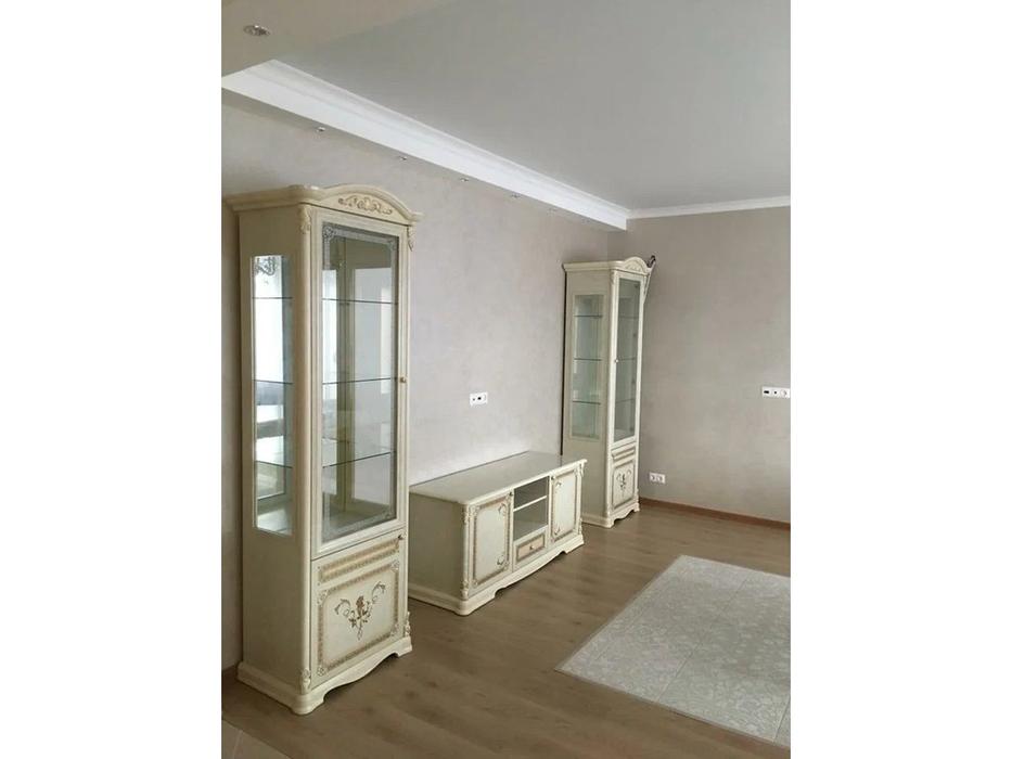 Dia: Роза Талия: витрина 1 дверная (крем)