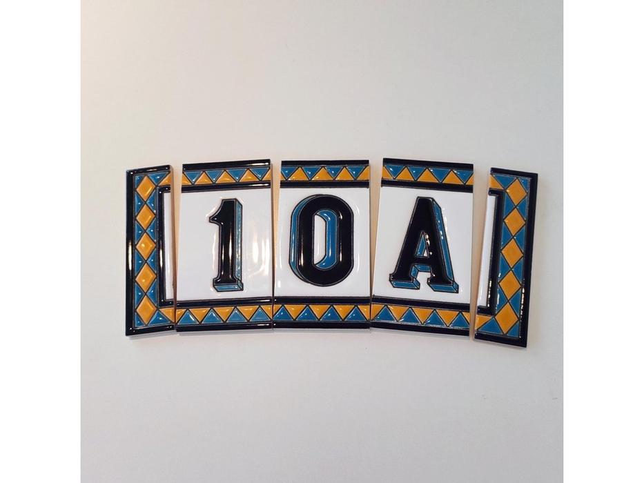 Artecer: Tamano: номер на дверь 10А  Rombo